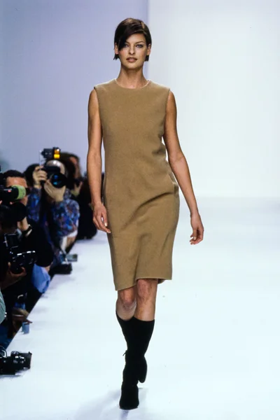 Look 2